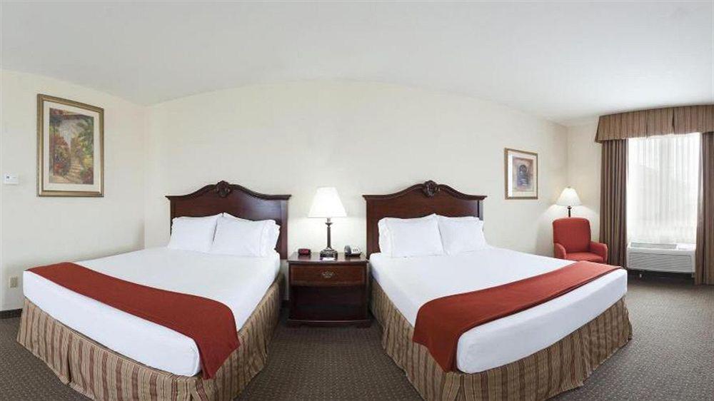 Holiday Inn Express Hotel & Suites Woodward Hwy 270 By Ihg Exterior foto