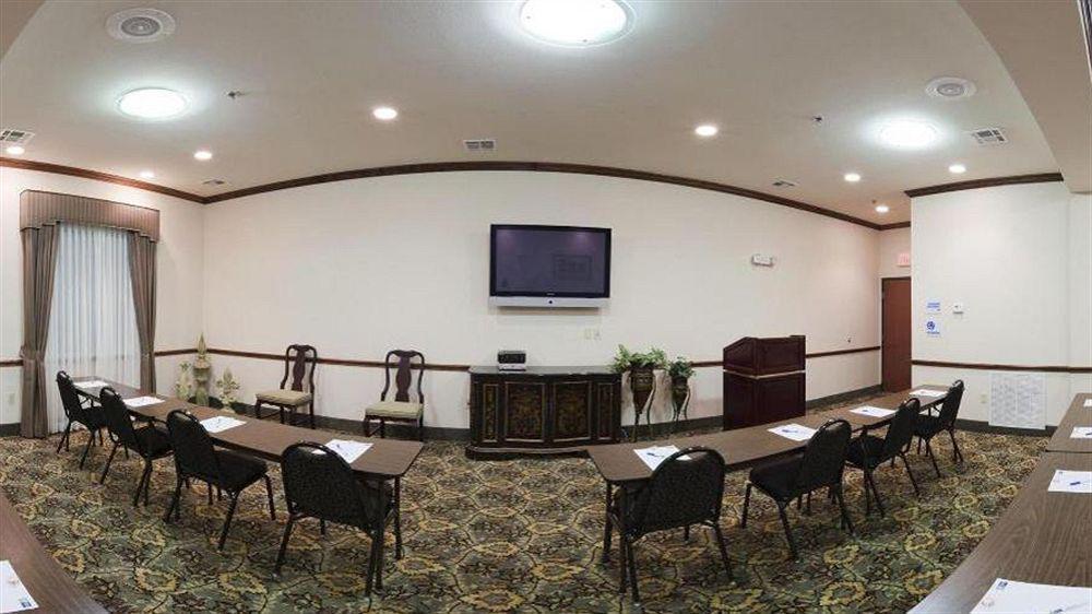 Holiday Inn Express Hotel & Suites Woodward Hwy 270 By Ihg Exterior foto