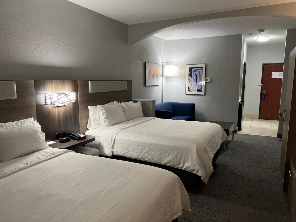 Holiday Inn Express Hotel & Suites Woodward Hwy 270 By Ihg Exterior foto