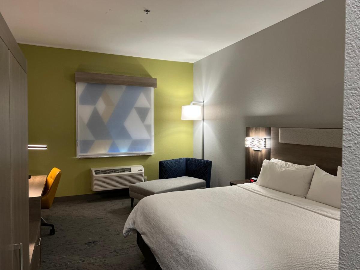 Holiday Inn Express Hotel & Suites Woodward Hwy 270 By Ihg Exterior foto
