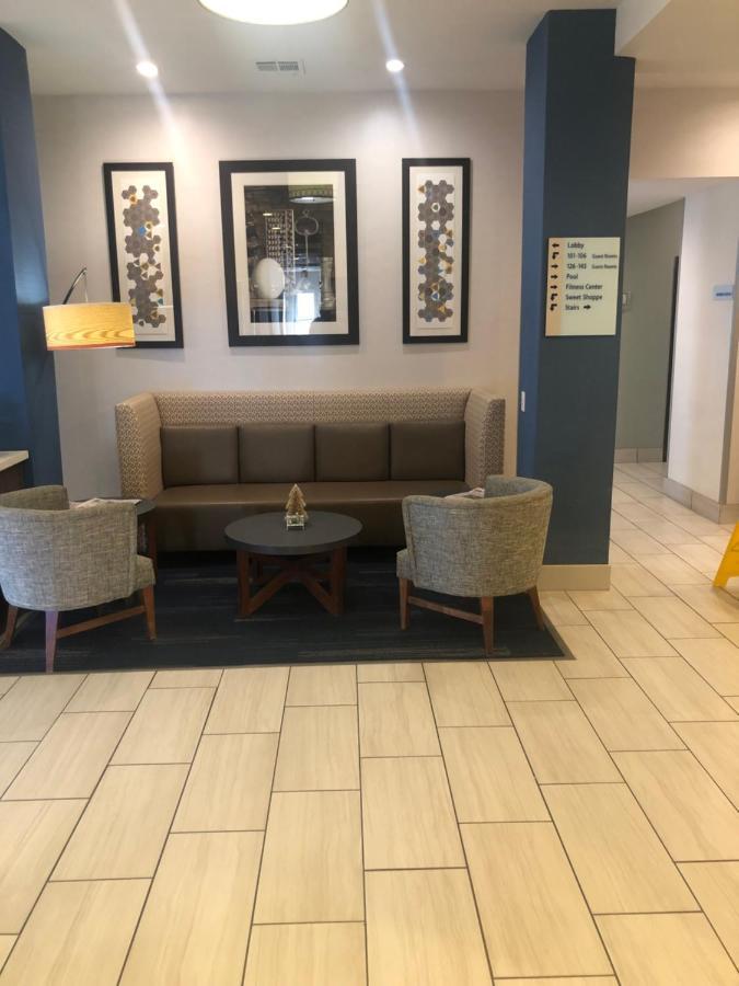 Holiday Inn Express Hotel & Suites Woodward Hwy 270 By Ihg Exterior foto